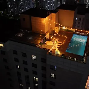 4* Hotel Gold Coast